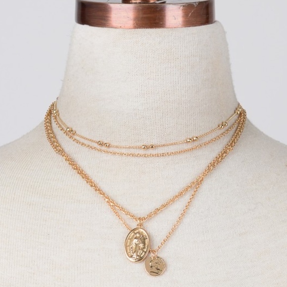 Jewelry - WOMEN'S LAYERED NECKLACE